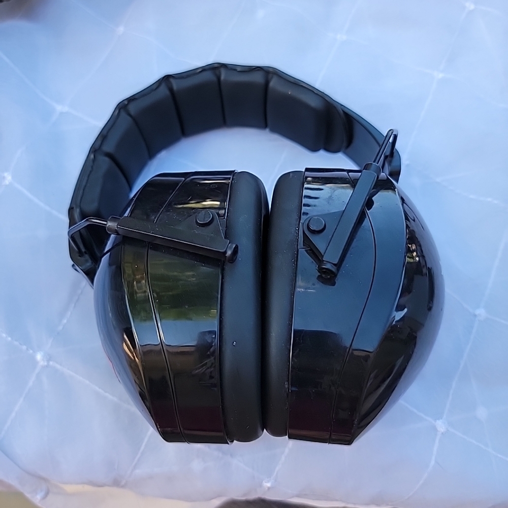 Noise-Cancelling Headphones